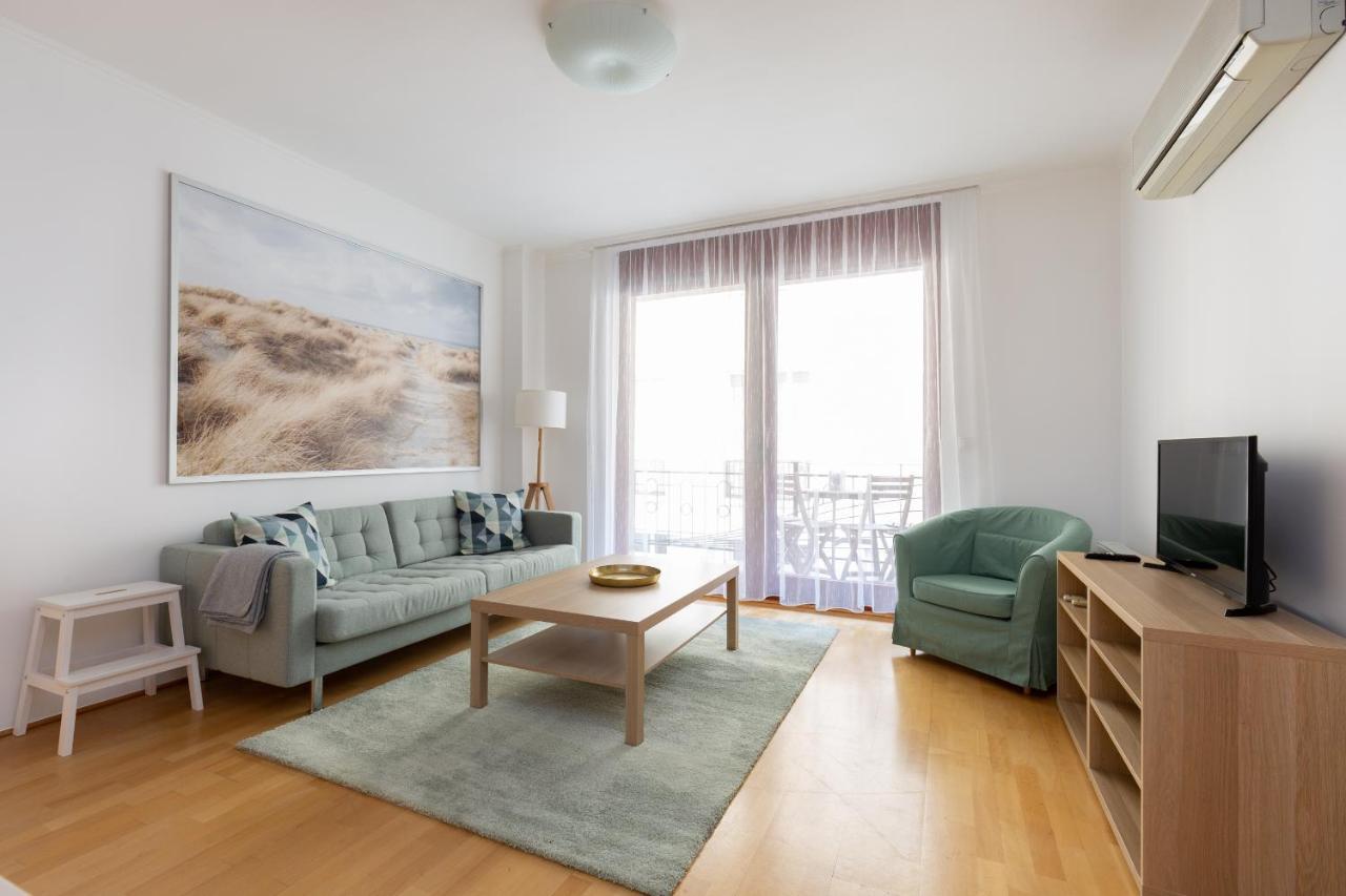 Super Central, 2-Bedroom Apartment With Terrace Budapest Exterior photo
