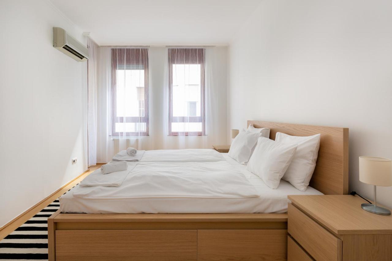 Super Central, 2-Bedroom Apartment With Terrace Budapest Exterior photo