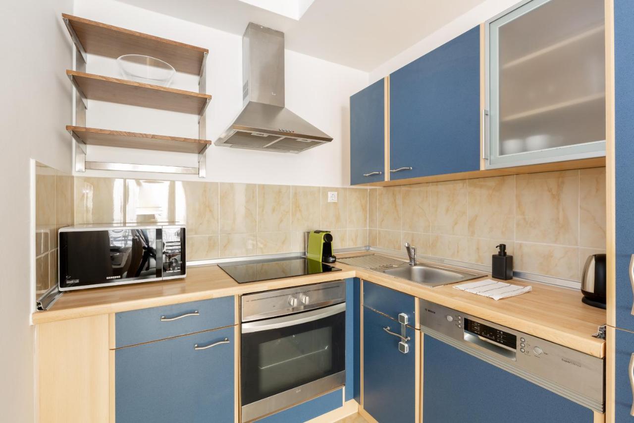 Super Central, 2-Bedroom Apartment With Terrace Budapest Exterior photo